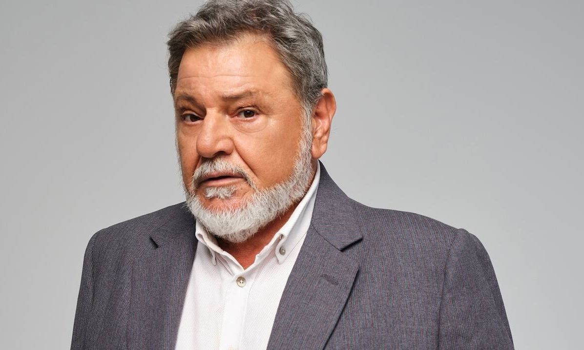 Μπλε Ώρες - Ο ανατρεπτικός ρόλος του Παρτσαλάκη! Δεν θα θυμίζει σε τίποτα τον Λυκούργο της Ελιάς