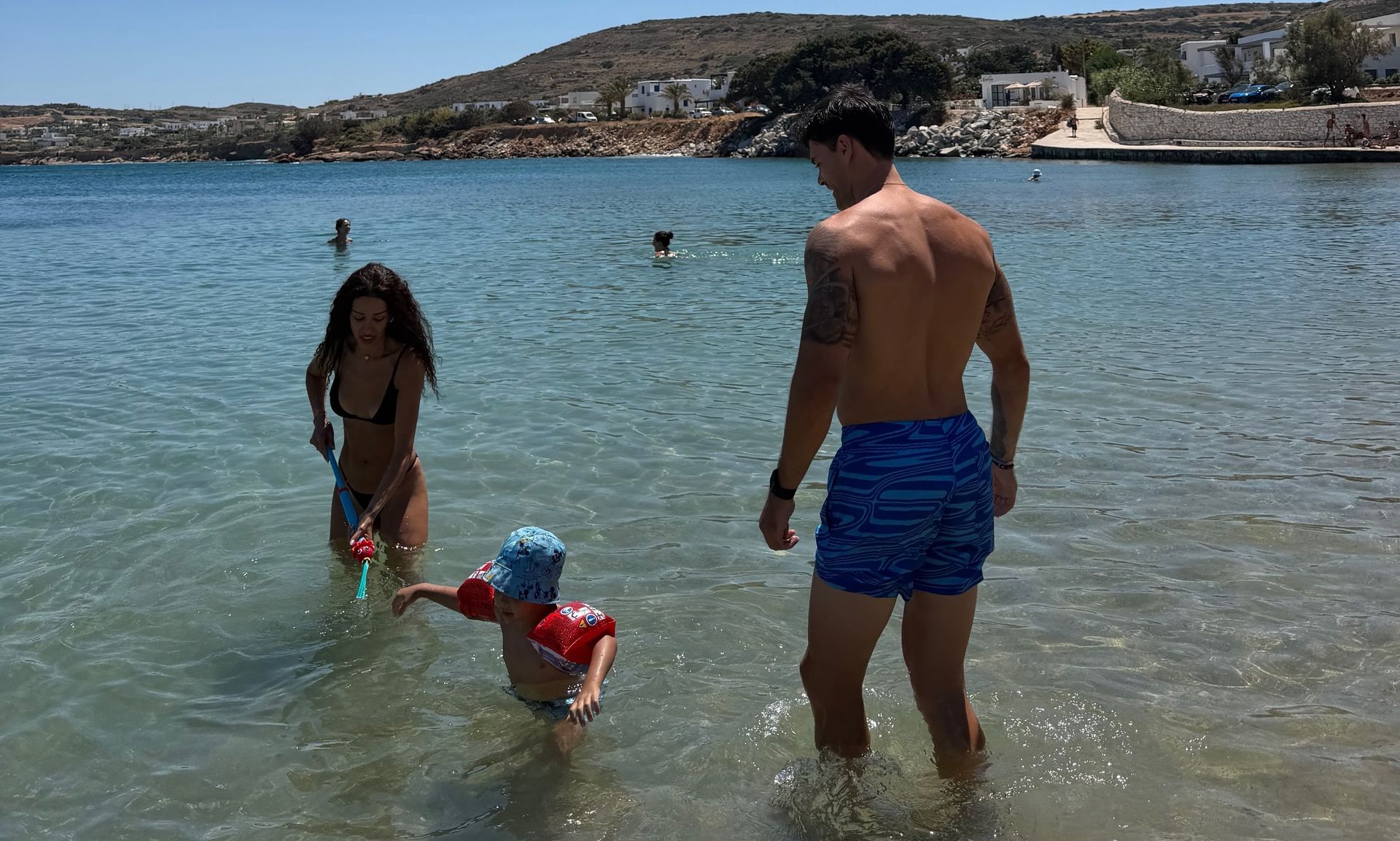Φουρέιρα - Μποτία: Οικογενειακές στιγμές ευτυχίας και χαλάρωσης στις καλοκαιρινές διακοπές τους