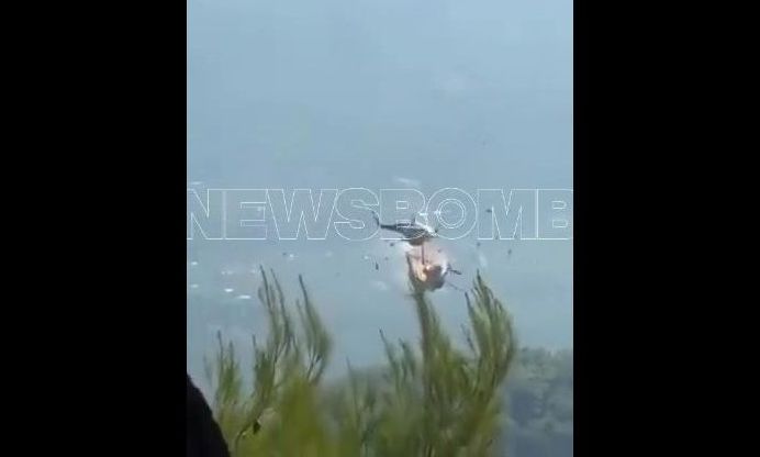 Σύγκρουση δύο πυροσβεστικών ελικοπτέρων στην Ψάθα: Σε εξέλιξη θρίλερ με τον εντοπισμό του πληρώματος