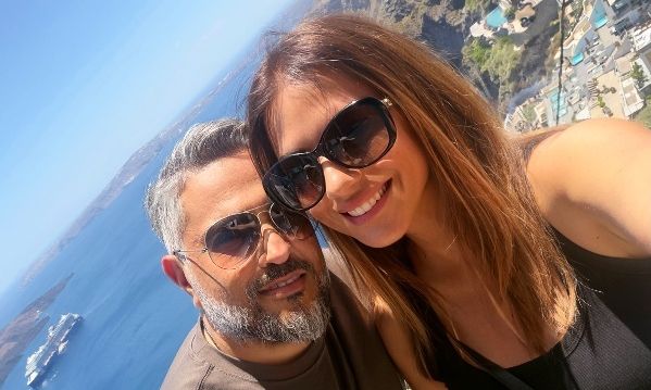 Λασκαράκη – Σουλτάτος: Οι γεμάτες έρωτα και χιούμορ καλοκαιρινές διακοπές τους στην πανέμορφη Κρήτη