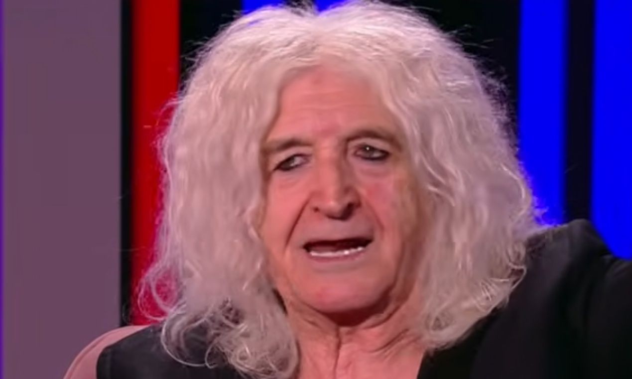 Καρβέλας: «Δυστυχώς δεν έχω πάρει κανένα ναρκωτικό στη ζωή μου, δεν έχω πιει ούτε μια γουλιά κρασί»