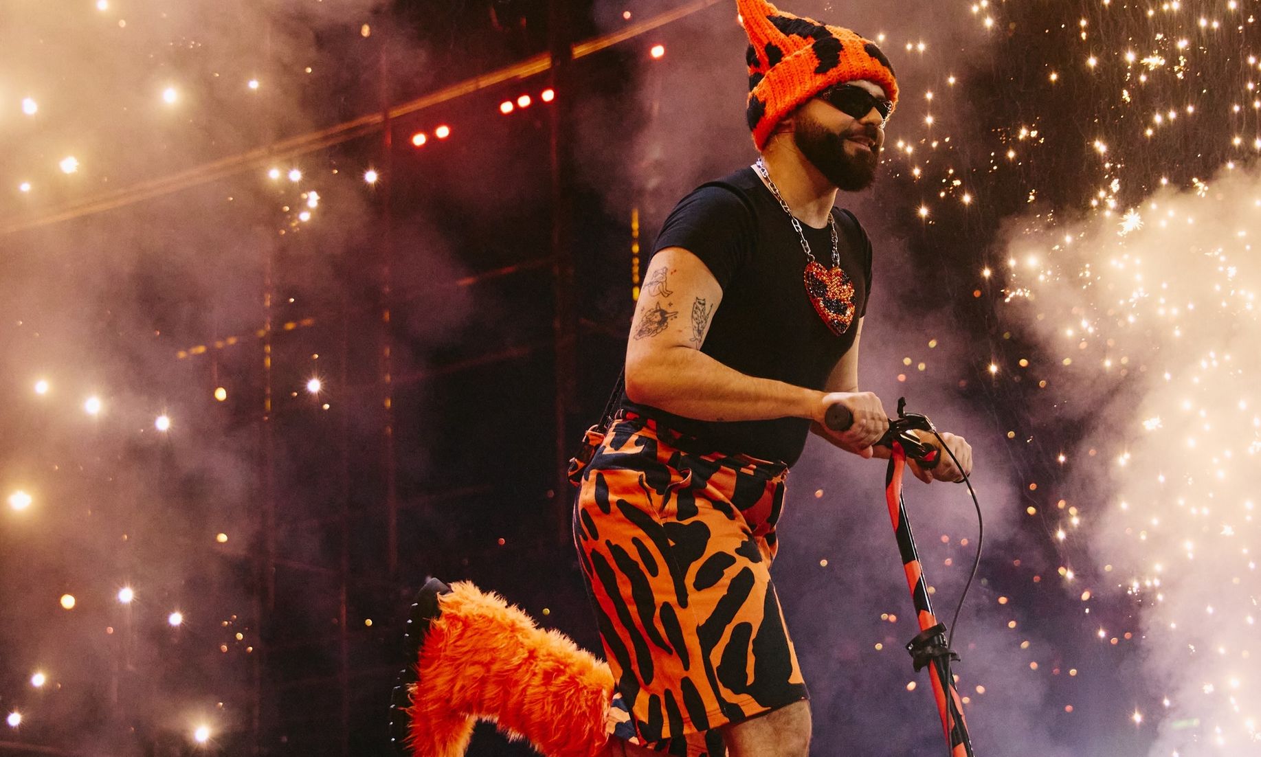 Akylas: Από τη σκηνή της Eurovision στον ρόλο του Βασιλιά Τζούλιαν στη «Μαδαγασκάρη»