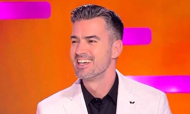 Γιάννης Τσιμιτσέλης: Η μητέρα μου είναι ηρωίδα, με μεγάλωσε μόνη σε εξαιρετικά δύσκολες συνθήκες