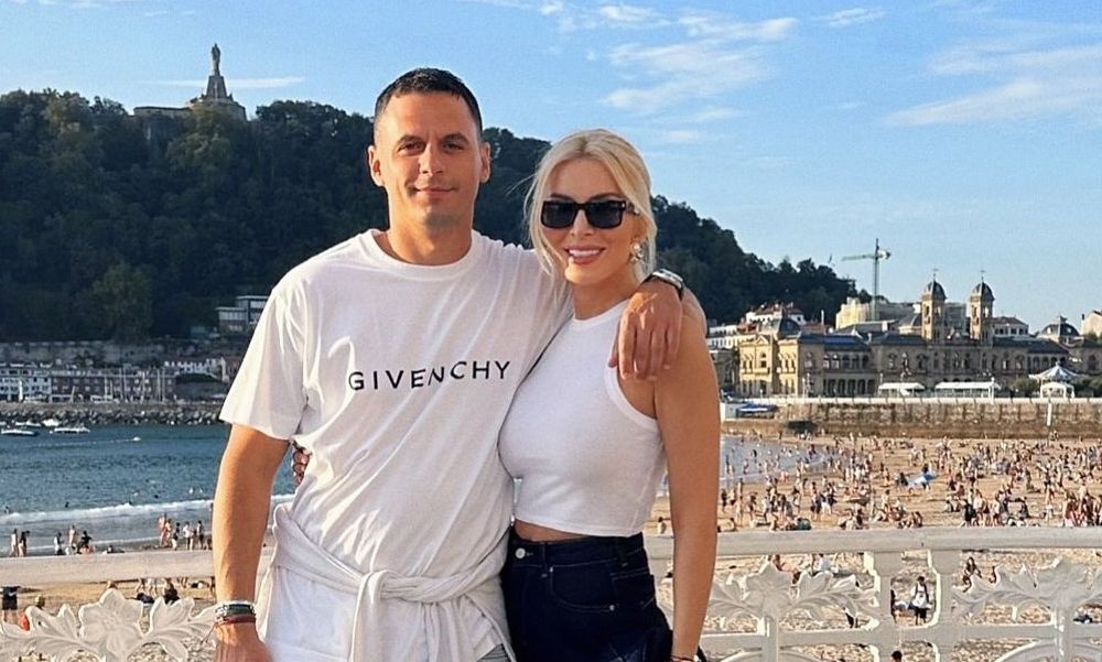 Παναγιώτης Κουτσουμπής: Ο μπαμπάς ταΐζει τη μικρή Ξένια και «λιώνει»