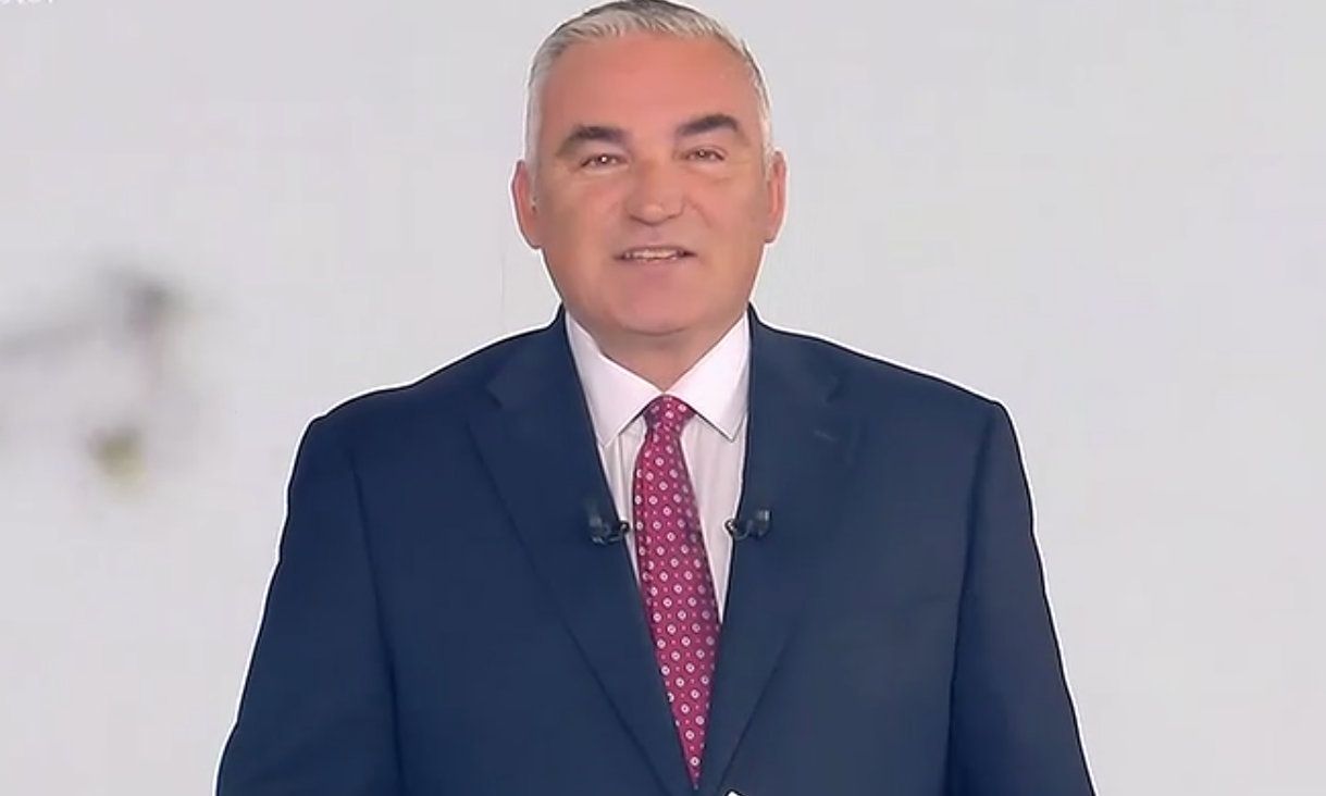Μόνο ο Ντσούνος στην εκπομπή! Γιατί απουσίαζε από τους «Αταίριαστους» ο Χρήστος Κούτρας;