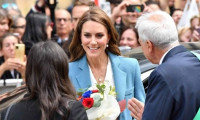 «Ciao Kate»: Αποθεώθηκε η Μίντλετον στην Ιταλία & έμαθε να φτιάχνει χειροποίητα ζυμαρικά