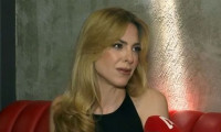 Η Ρένα Μόρφη απαντά στα σχόλια για τις επεμβάσεις: «Θα είμαστε όπως θέλουμε»