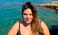 Σε mood γάμου η Μπάρκα: Πήγε για πρόβα νυφικού & άρχισε να χορεύει το «Ωραία που 'ναι η νύφη μας...»