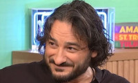 Βασίλης Χαραλαμπόπουλος: «Θα ξεφτιλιστώ δημοσίως σήμερα» - Συγκινεί για τον θάνατο του πατέρα του