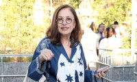 Η Χάρις Αλεξίου παραδίδει μαθήματα καλοκαιρινού στυλ 