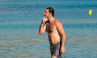 Γιώργος Γεροντιδάκης: Οι βουτιές στην Πάρο, με την Ντορέττα στο πλευρό του