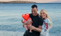 Καινούργιου-Κουτσουμπής: «Οι Κυριακές είναι φτιαγμένες για ανθρώπους που αγαπιούνται!»
