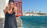 Μελίνα Νικολαΐδη: Το φωτογραφικό άλμπουμ από τις διακοπές της στη Μύκονο και η... παρέα της