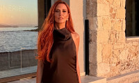 Χρηστίδου: Με το απόλυτο little black dress και πάει το summer elegance σε άλλο επίπεδο