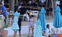 Katy Perry: Στη Μύκονο η διάσημη pop star μαζί με τον σύντροφό της - Το casual look και οι βόλτες