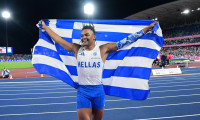 Εμμανουήλ Καραλής: Η υποδοχή μετά το ασημένιο μετάλλιο στο ευρωπαϊκό και το «πάμε να τα πιούμε»