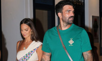 Στη Ναύπακτο ο Δημήτρης Αλεξάνδρου και η Ρία Ελληνίδου: Το τρυφερό στιγμιότυπο από την παραλία