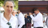 Δημήτρης Κόκοτας: Το τελευταίο αντίο στον αγαπημένο τραγουδιστή–Σε κλίμα βαθιάς συγκίνησης η κηδεία