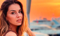 Χριστίνα Κολέτσα: «Φτάνει με τον φόβο, ζούμε σαν πεθαμένοι, κλεισμένοι στο καβούκι μας»