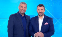 Μάνος Νιφλής: Δεν αισθάνθηκα ποτέ παρουσιαστής. Είμαι ένας ρεπόρτερ που κάνει τηλεόραση