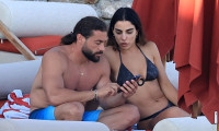 Δανάη Βαρθολομάτου: Νέα κοινή εμφάνιση με τον Κωνσταντίνο Βασάλο & η σπάνια selfie