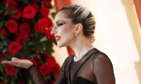 Η Lady Gaga έγινε μαμά μέσω παρένθετης - Το φύλο και το όνομα