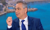 Άβολη στιγμή στον ΑΝΤ1 - Βασίλης Χιώτης: «Μείνετε συντονισμένοι στον ΣΚΑΪ γιατί ακολουθεί ο Λιάγκας»