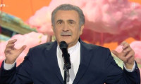 Το Αλ Τσαντίρι Νιουζ επέστρεψε στο MEGA και ο Λάκης Λαζόπουλος σχολίασε τη Βίσση και τον Καρβέλα