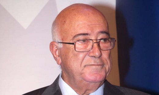 Παναγιώτης Τσάκος: Τα πάντα για τους νέους