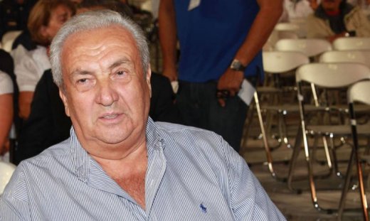 Στον Δημήτρη Κοντομηνά τα Village;