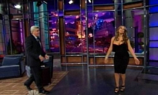 Παραπάτησε μπροστά στην κάμερα η Mariah Carey