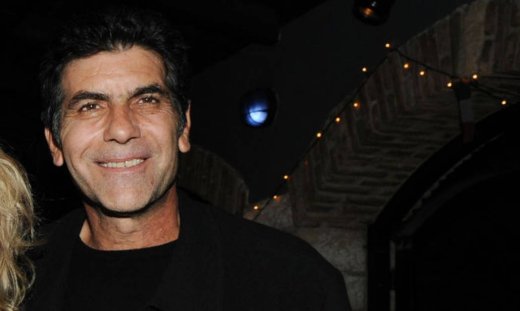 Ο Γιάννης Μπέζος γυρίζει την πλάτη στην τηλεόραση;