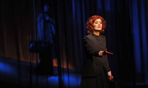 Οι... "επισκέπτες" του θεάτρου Δανδουλάκη