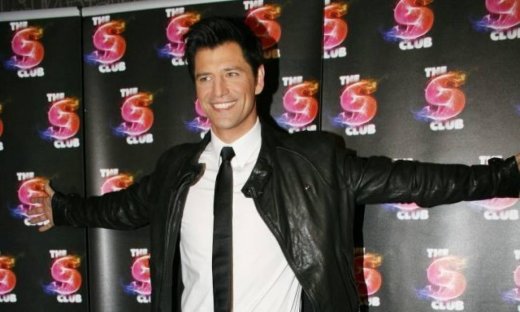 Πώς γιόρτασε τα γενέθλια του ο Σάκης Ρουβάς;