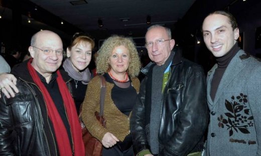 O συγγραφέας Sherman στην πρεμιέρα έργου του στην Αθήνα