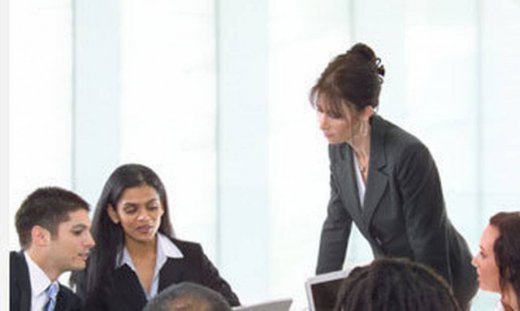 Μπόνους 1,2 εκατ. ευρώ πήραν οι Ευρωπαίοι μάνατζερ