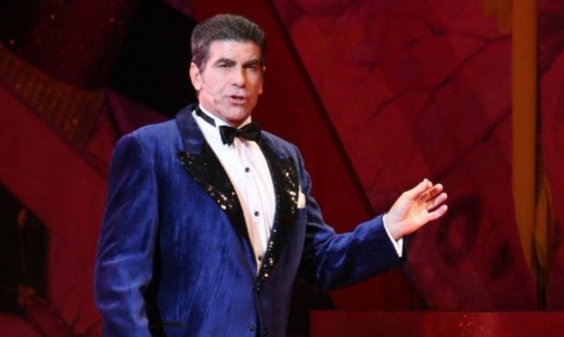 Μπέζος:"Πέρασμα" απο τον "Πόλεμο των 'Αστρων"