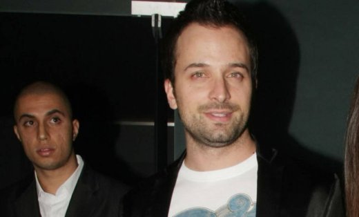 Ο Λιανός έρχεται, η Στικούδη φεύγει