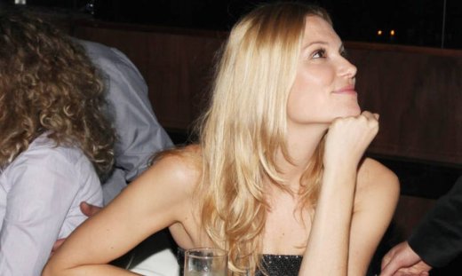 Ποιον κοιτάει με λατρεία η Βίκυ Καγιά;