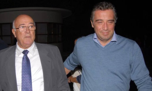 Μείωση κερδών για τον Τσάκο