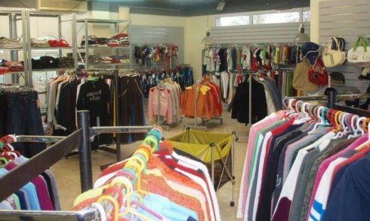 Ποιες εταιρείες μειώνουν τις επενδύσεις τους