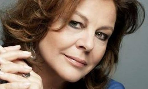 Η Κατσέλη, τα δωράκια στους εκδότες και η μαύρη τρύπα των 400 εκατομμυρίων