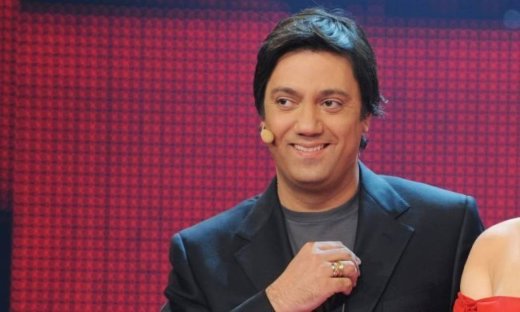 Γιώργος Θεοφάνους: «Για να είναι κάποιος στην τηλεόραση πρέπει να έχει μια διαστροφή»