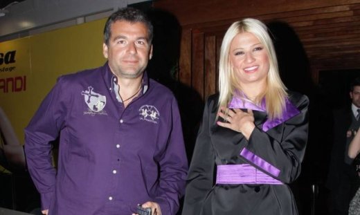 Σκορδά-Λιάγκας: Μοίρασαν σε δείπνο τα τελευταία προσκλητήρια του γάμου τους!