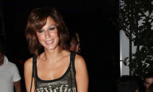 Κατερίνα Παπουτσάκη: «Αγαπώ το σώμα μου με τα ελαττώματά του»