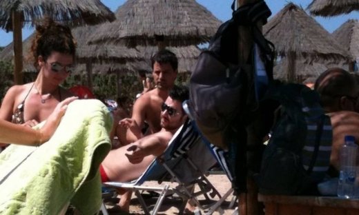 Ο Πετράκος  χωρίς την Τάμτα στην Πάρο