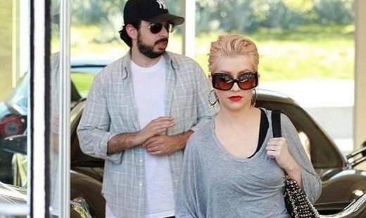 Βγήκε για… ψώνια η Christina Aguilera