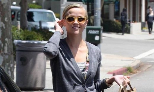 H Reese Witherspoon βόλτα για ψώνια