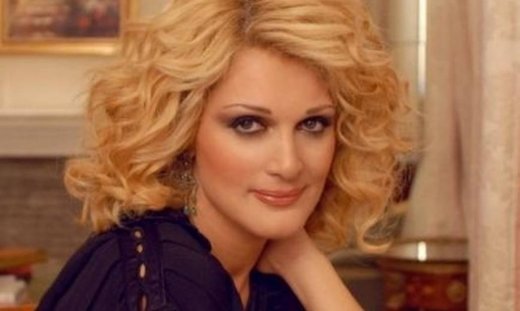 Η Νατάσα Θεοδωρίδου θα τραγουδήσει στην Δ.Ε.Θ.