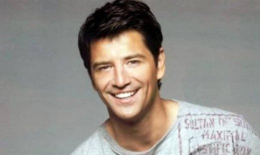 Πού ήταν χθες ο Σάκης Ρουβάς;